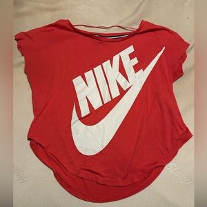 Nike T-shirt